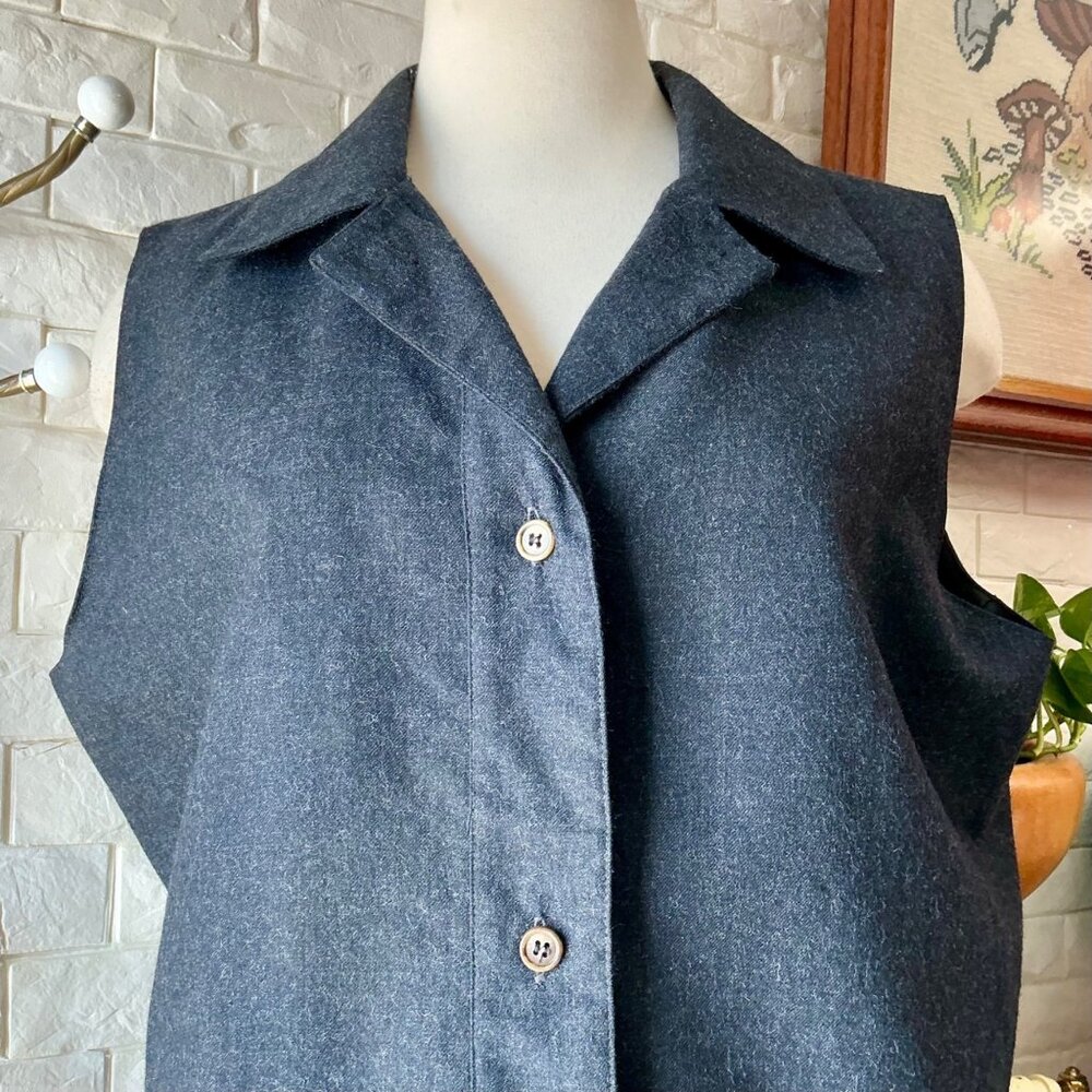 Vintage 1990s Minimalist Chic Morton Bernarnd 100% Wool Cropped Vest Size 16 - Picture 6 of 8